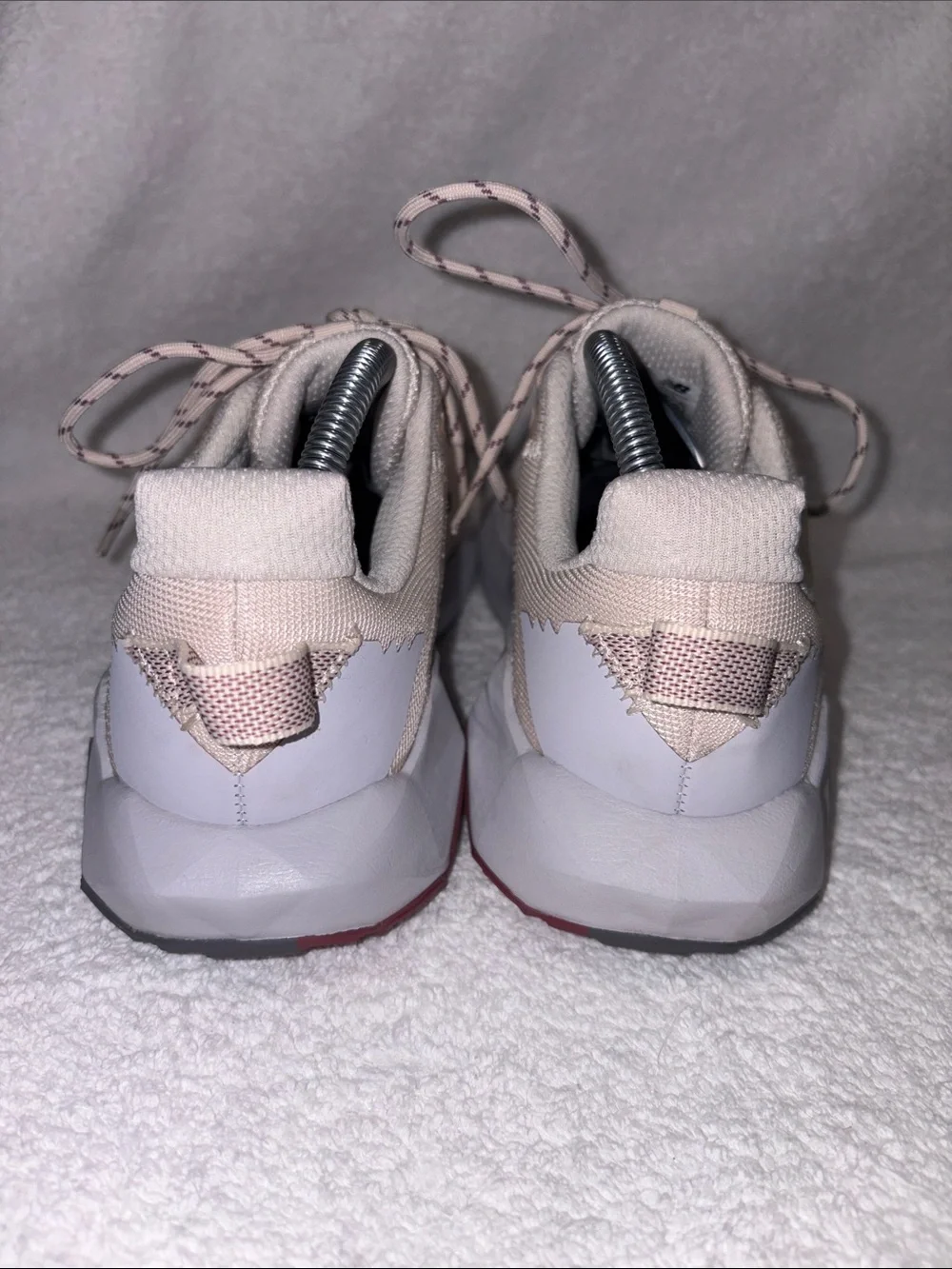 New Balance dynasoft nitrel Women's Light Beige and Maroon Trail Sneakers 11